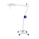 us-lampe-mach-led-130-fast-fokus-m-swing-arm-m-gulvstativ
