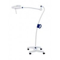 us-lampe-mach-led-130-fast-fokus-m-swing-arm-m-gulvstativ